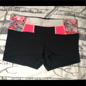 Reversible lulu lemon biker shorts
